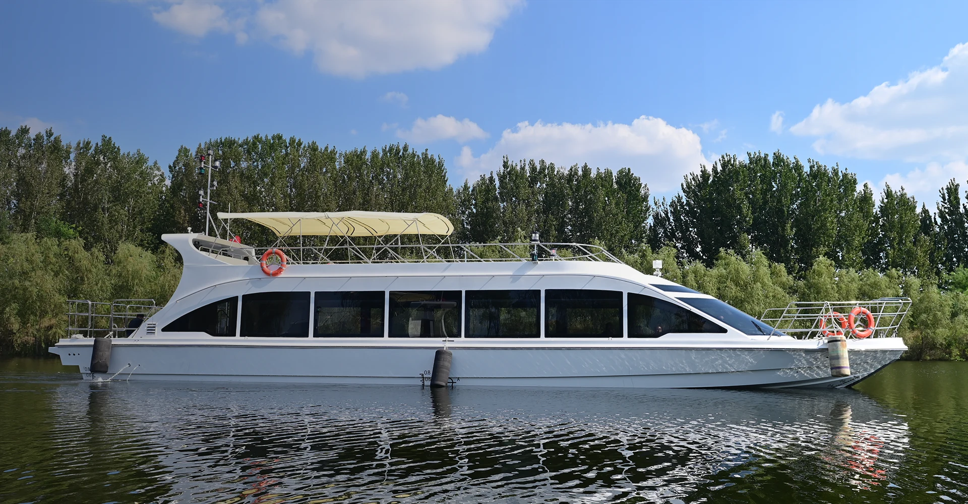 Pabrik Kapal Passenger